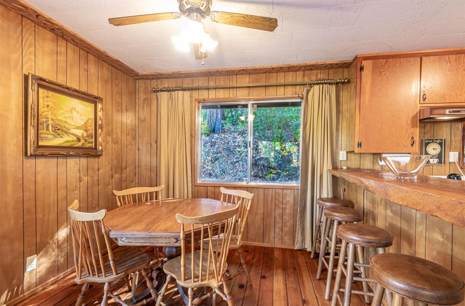 53653 Acorn Road Bass Lake, CA 93604 - Photo 13 of 33 Gallery Image 13