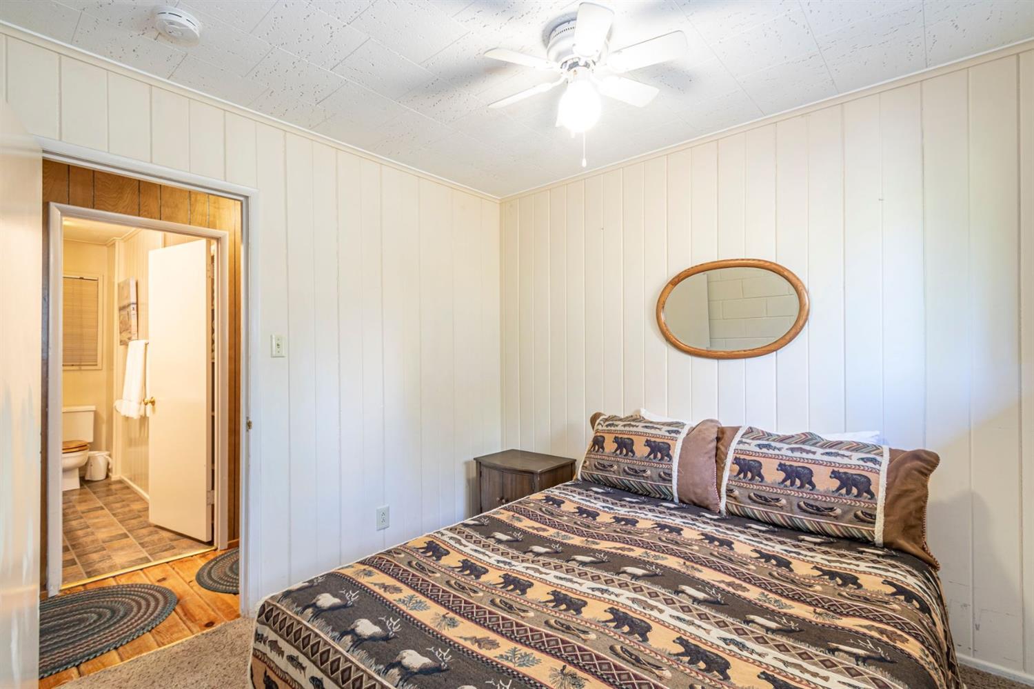 53653 Acorn Road Bass Lake, CA 93604 - Photo 27 of 33 Gallery Image 27