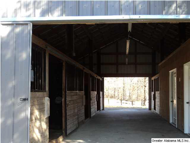 94 Cherokee Trail Pelham, AL 35124 - Photo 3 of 11 Gallery Image 3