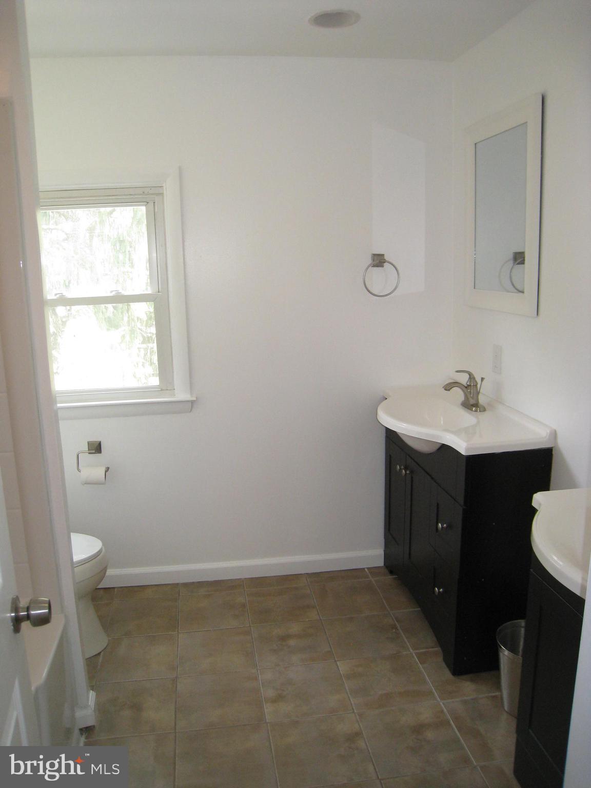 233 Winding Way Road Stratford, NJ 08084 - Photo 16 of 29