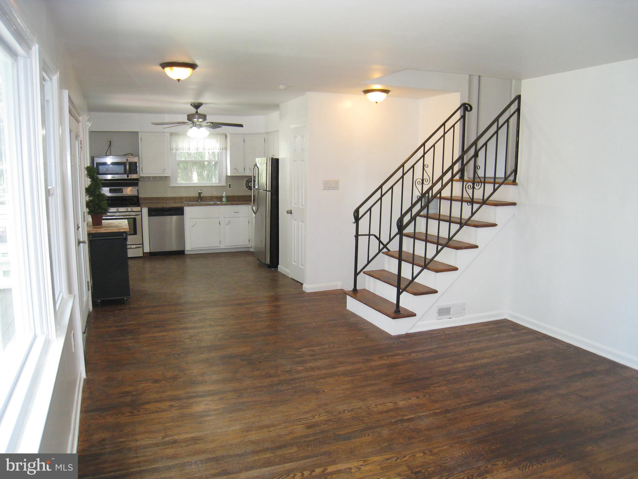 233 Winding Way Road Stratford, NJ 08084 - Photo 6 of 29