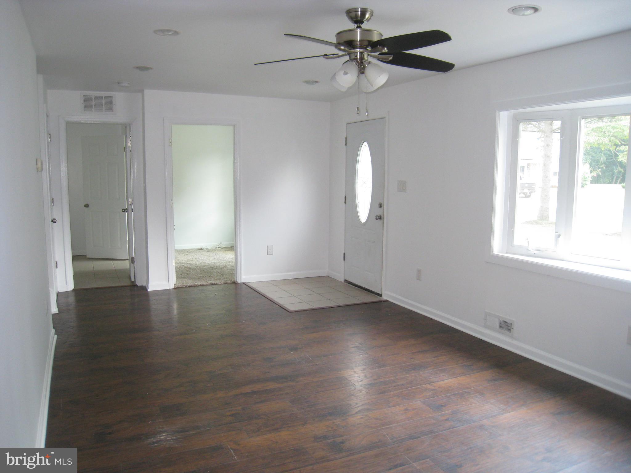 233 Winding Way Road Stratford, NJ 08084 - Photo 10 of 29