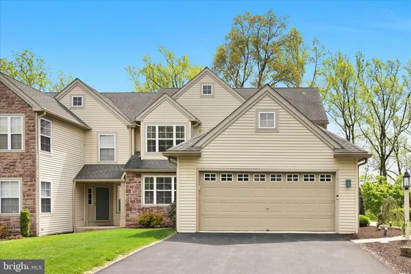 $419,000 | 115 Hawk Valley Lane, Denver, PA 17517