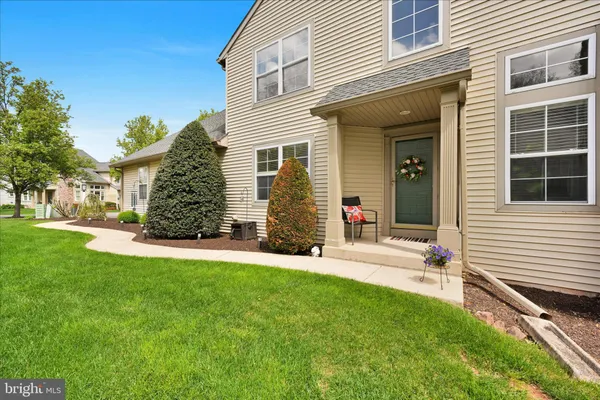 $419,000 | 115 Hawk Valley Lane, Denver, PA 17517