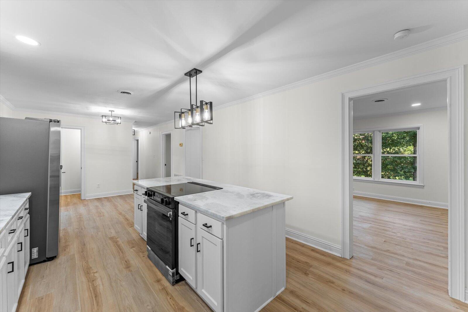 237 Southwest Forest Hill Road Dalton, GA 30720 - Photo 13 of 35 25-237 Forest Hill Rd-10