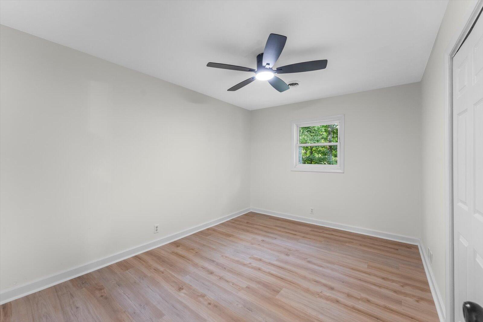 237 Southwest Forest Hill Road Dalton, GA 30720 - Photo 16 of 35 28-237 Forest Hill Rd-13