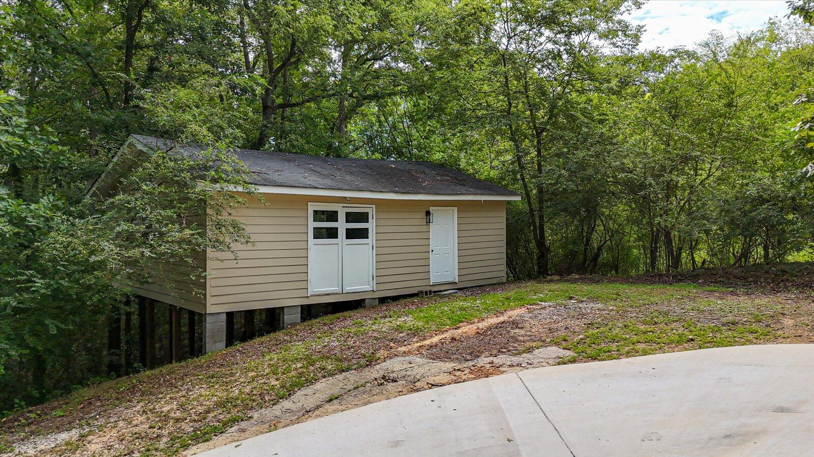 237 Southwest Forest Hill Road Dalton, GA 30720 - Photo 23 of 35 07-237 Forest Hill Rd drone-7