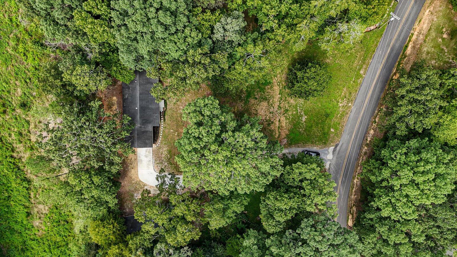 237 Southwest Forest Hill Road Dalton, GA 30720 - Photo 32 of 35 11-237 Forest Hill Rd drone-11