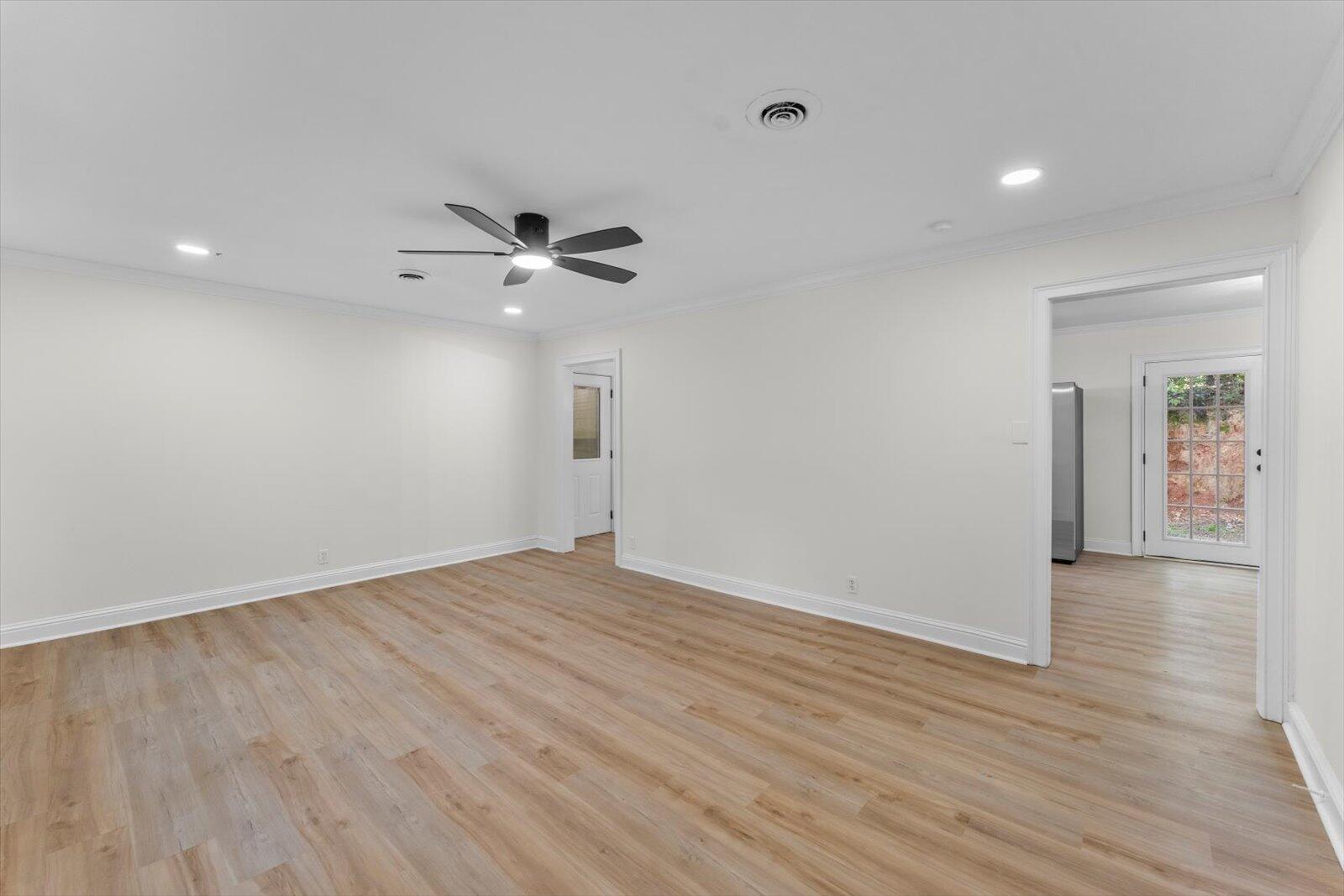 237 Southwest Forest Hill Road Dalton, GA 30720 - Photo 8 of 35 22-237 Forest Hill Rd-7