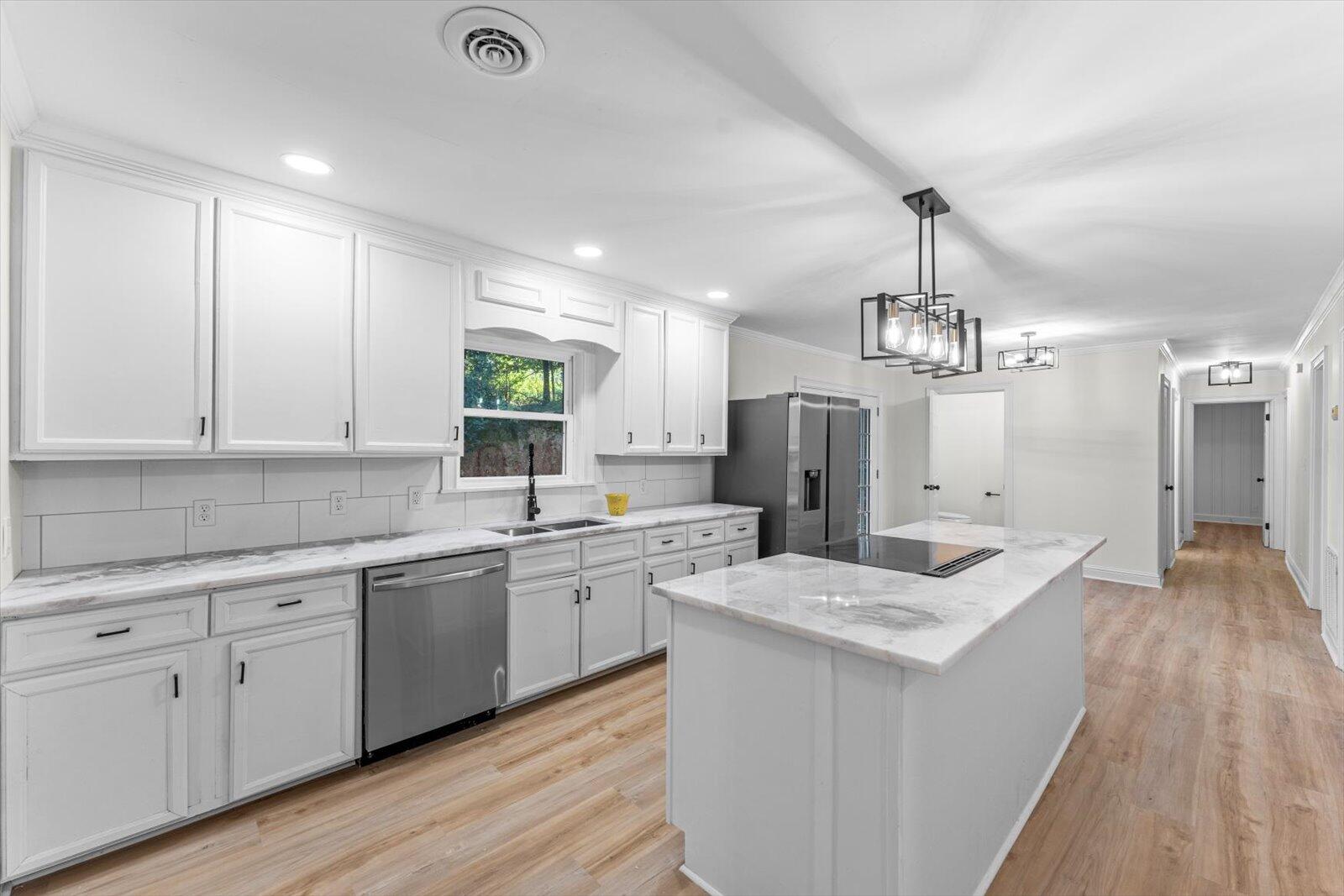 237 Southwest Forest Hill Road Dalton, GA 30720 - Photo 10 of 35 23-237 Forest Hill Rd-8