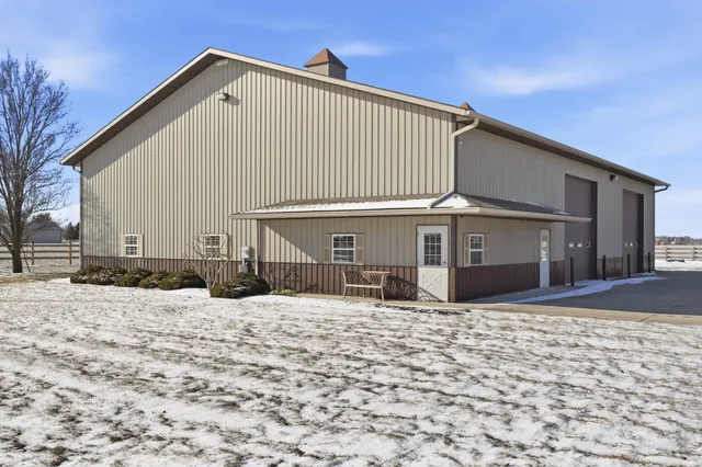 $250,000 | 6201 South Cowan Road, Muncie, IN 47302