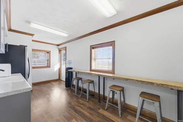 $250,000 | 6201 South Cowan Road, Muncie, IN 47302