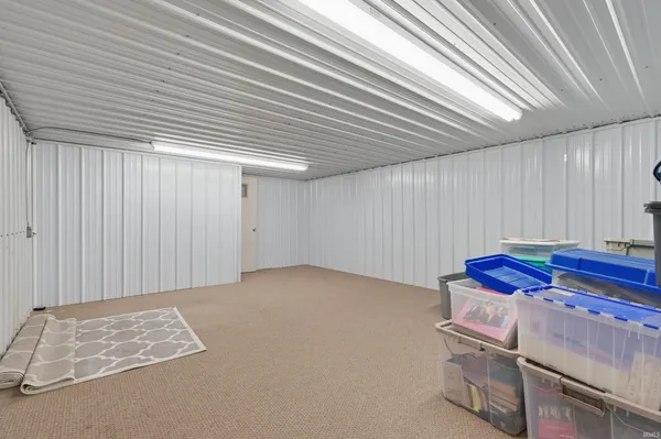 $250,000 | 6201 South Cowan Road, Muncie, IN 47302