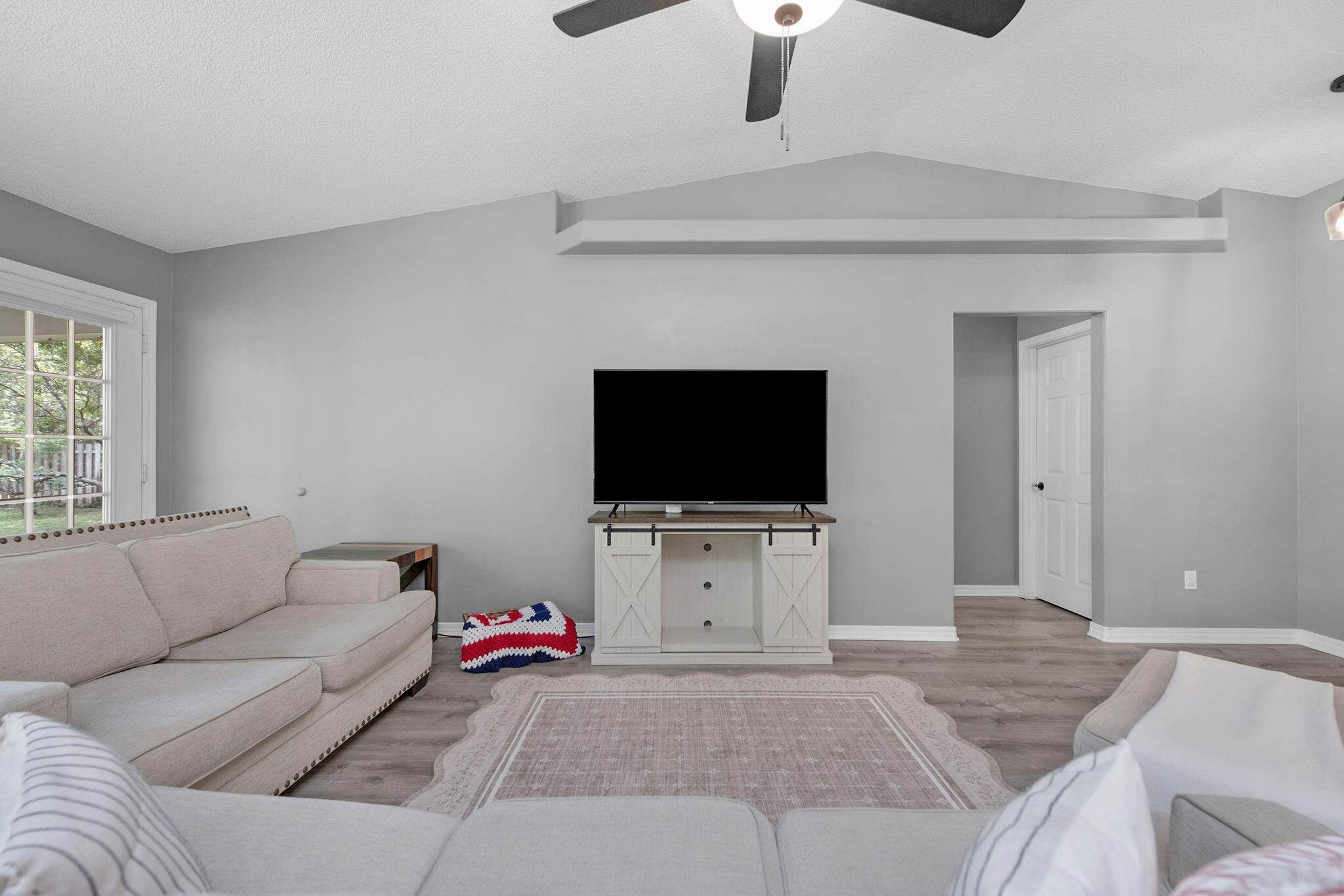 7682 Manatee Street Navarre, FL 32566 - Photo 15 of 41 Manatee-26-3