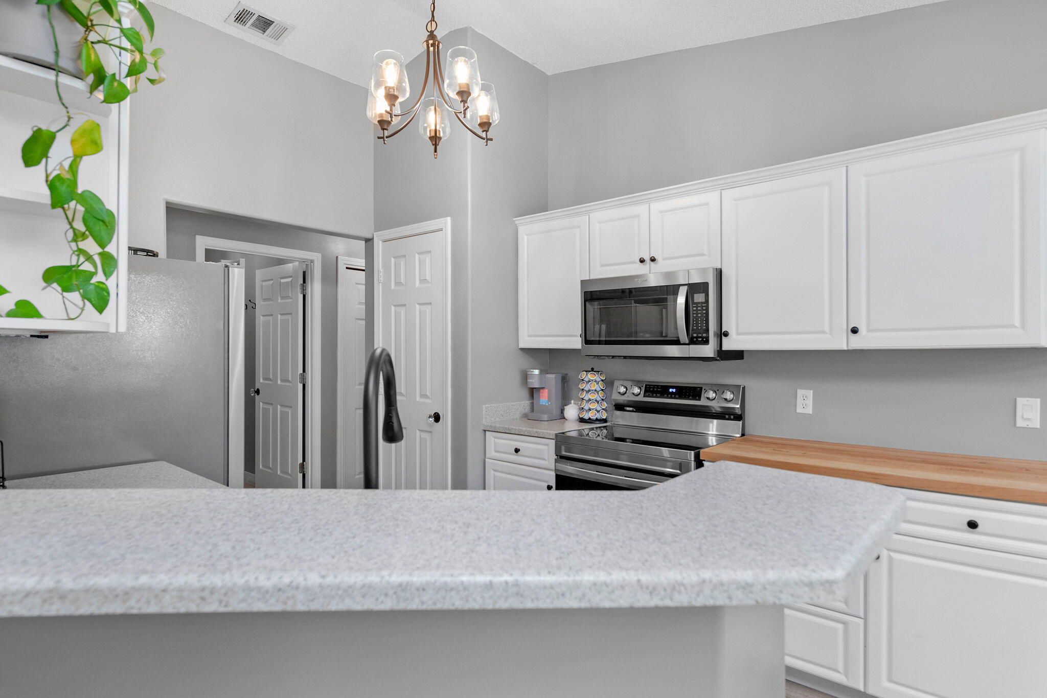 7682 Manatee Street Navarre, FL 32566 - Photo 10 of 41 Manatee-20-5