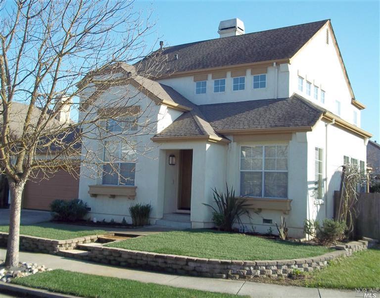 2226 Wheaton Court Santa Rosa, CA 95403 - Photo 1 of 1 a front view of a house with a yard