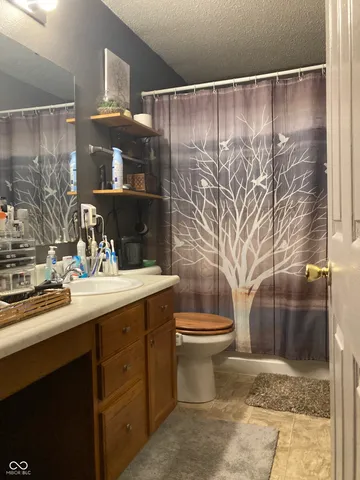 $245,000 | 8321 Wanda Lake Drive, Indianapolis, IN 46113