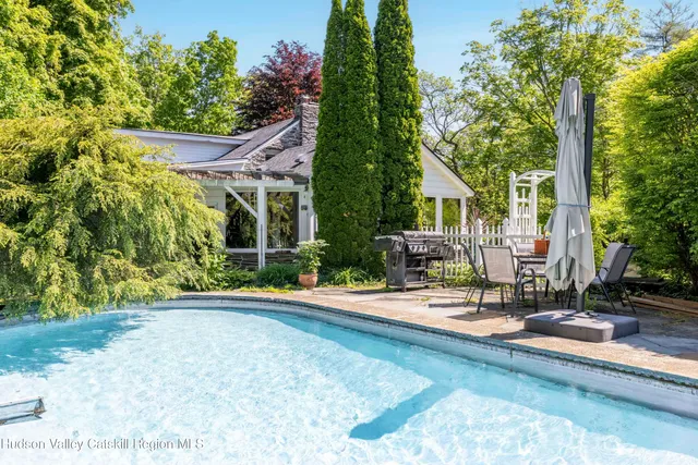 a house view with a sitting space
