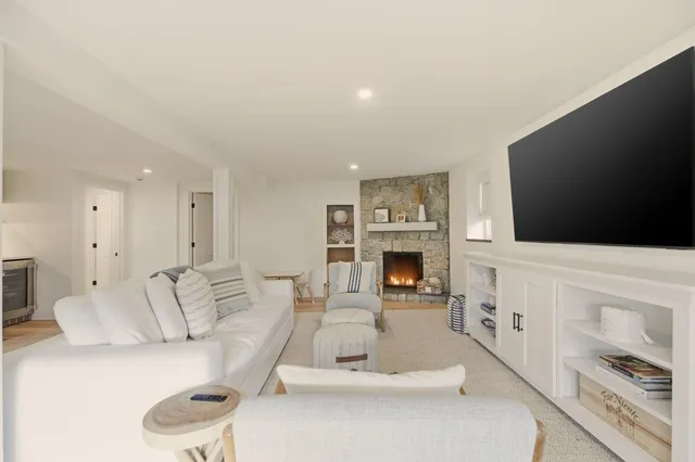 $35,000 | 8 Kerins Terrace, Newport, RI 02840