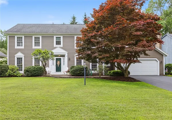 $449,900 | 495 Granger Circle, Webster, NY 14580