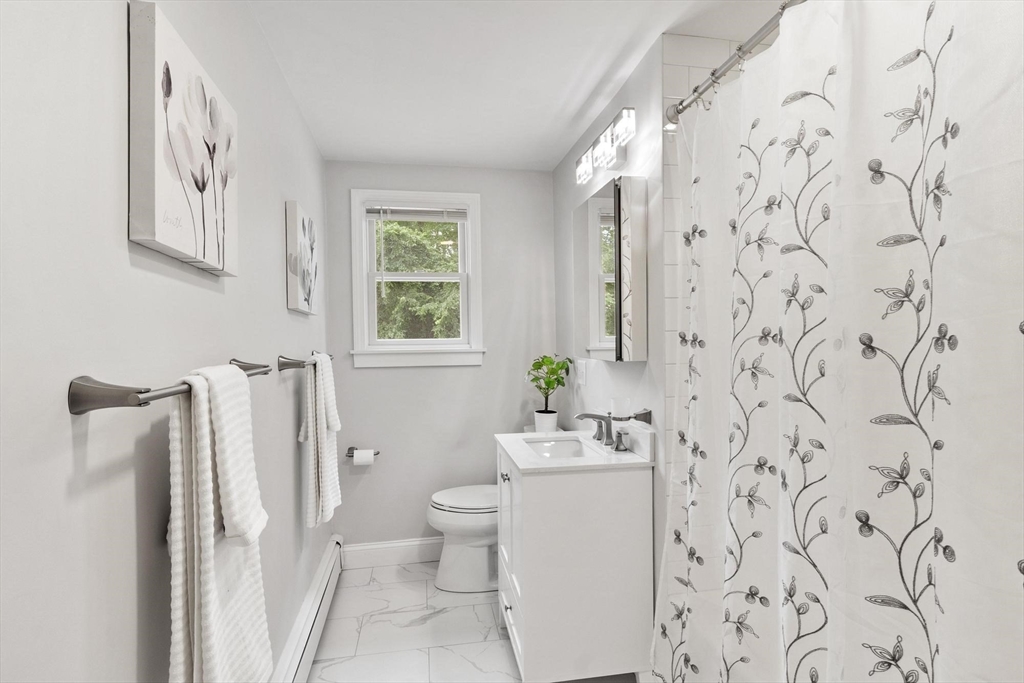 2 Appletree Lane North Reading, MA 01864 - Photo 19 of 38
