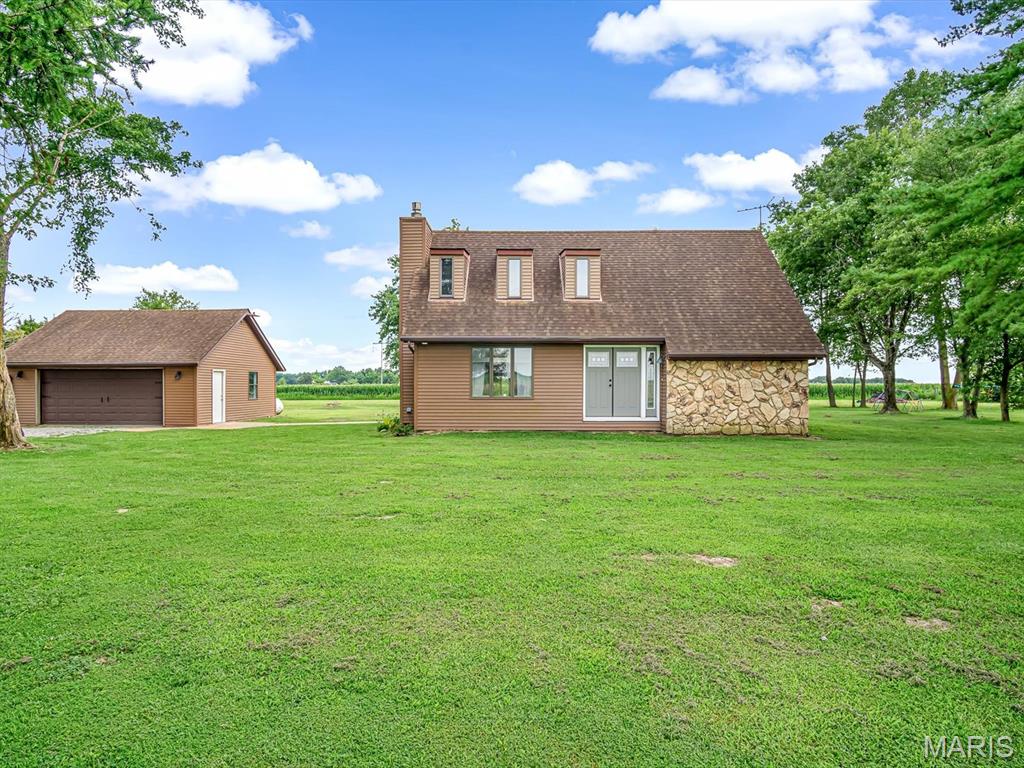 10024 Karch Road Mascoutah, IL 62258 - Photo 1 of 27 Gallery Image 1
