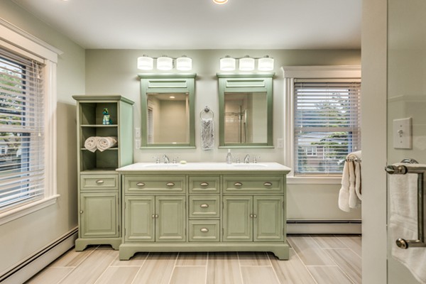 10 Warren Road Marblehead, MA 01945 - Photo 26 of 30