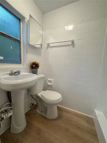 $1,550 | 3690 Southwest 14th Street, Unit 1, Miami, FL 33145