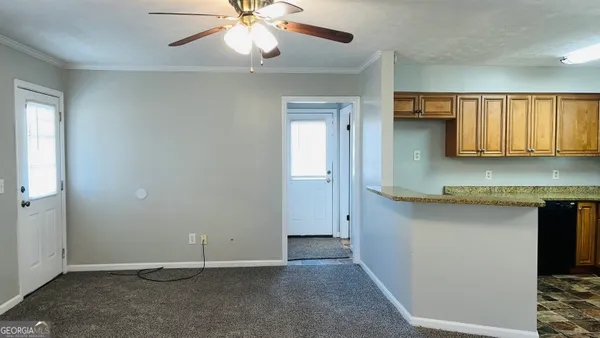 $1,525 | 1156 New Hutchinson Mill Road, LaGrange, GA 30240