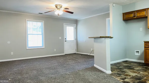 $1,525 | 1156 New Hutchinson Mill Road, LaGrange, GA 30240