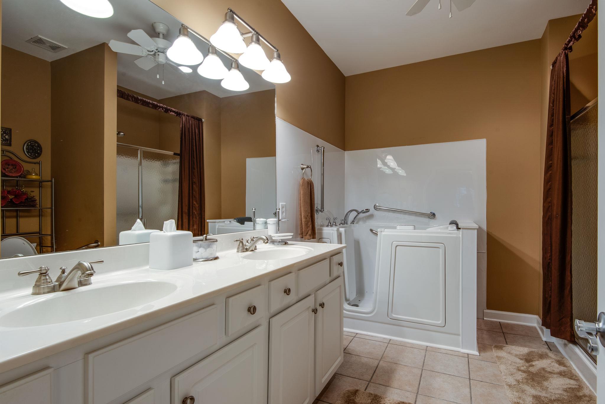 1515 Decatur Circle Franklin, TN 37067 - Photo 11 of 17 Gallery Image 11