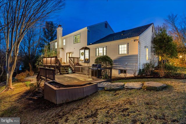 $1,566,000 | 4115 North Garland Street, Alexandria, VA 22304