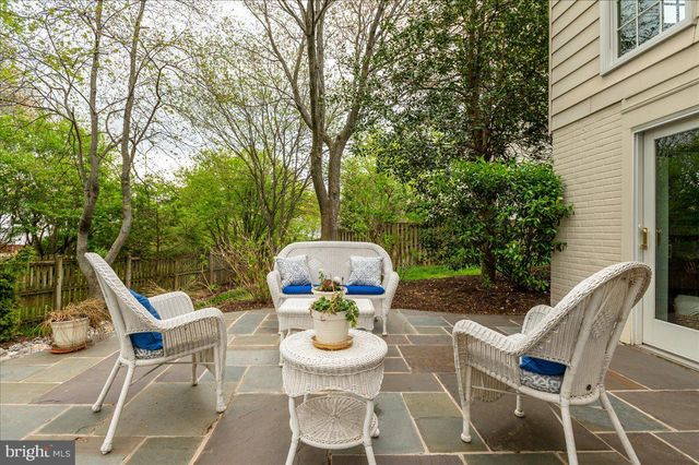 $1,566,000 | 4115 North Garland Street, Alexandria, VA 22304