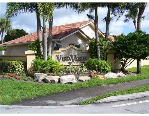 21090 Brookshire Terrace Boca Raton, FL 33433 - Photo 1 of 9 Exterior Front