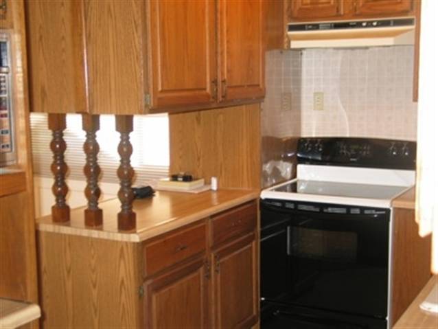727 West Ridge Road Peoria, IL 61614 - Photo 2 of 11 Gallery Image 2