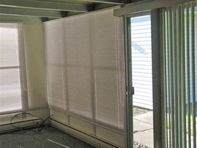 727 West Ridge Road Peoria, IL 61614 - Photo 7 of 11 Gallery Image 7