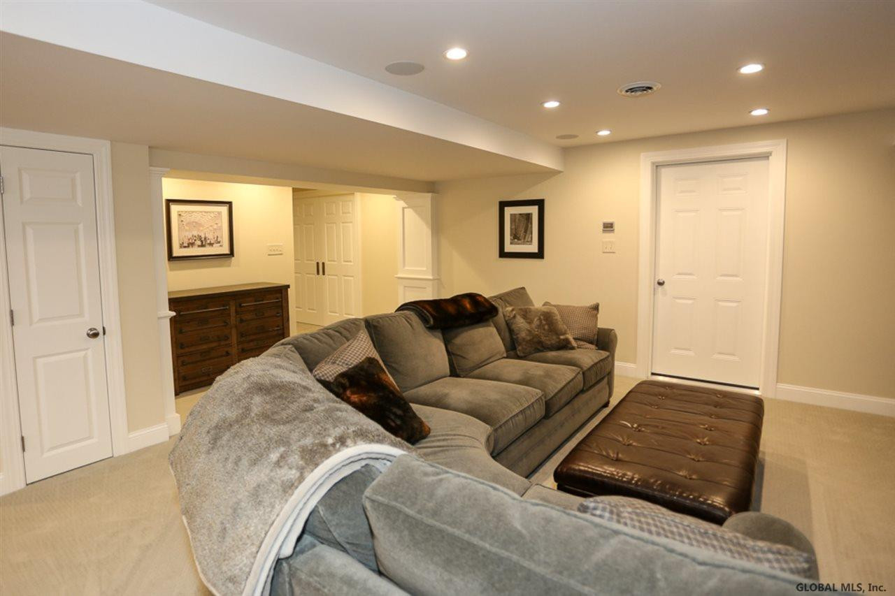 14 Seneca Road Niskayuna, NY 12309 - Photo 54 of 67 Photo 54