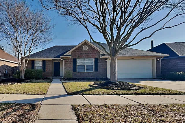 $2,000 | 19622 Westbridge Lane, Spring, TX 77379