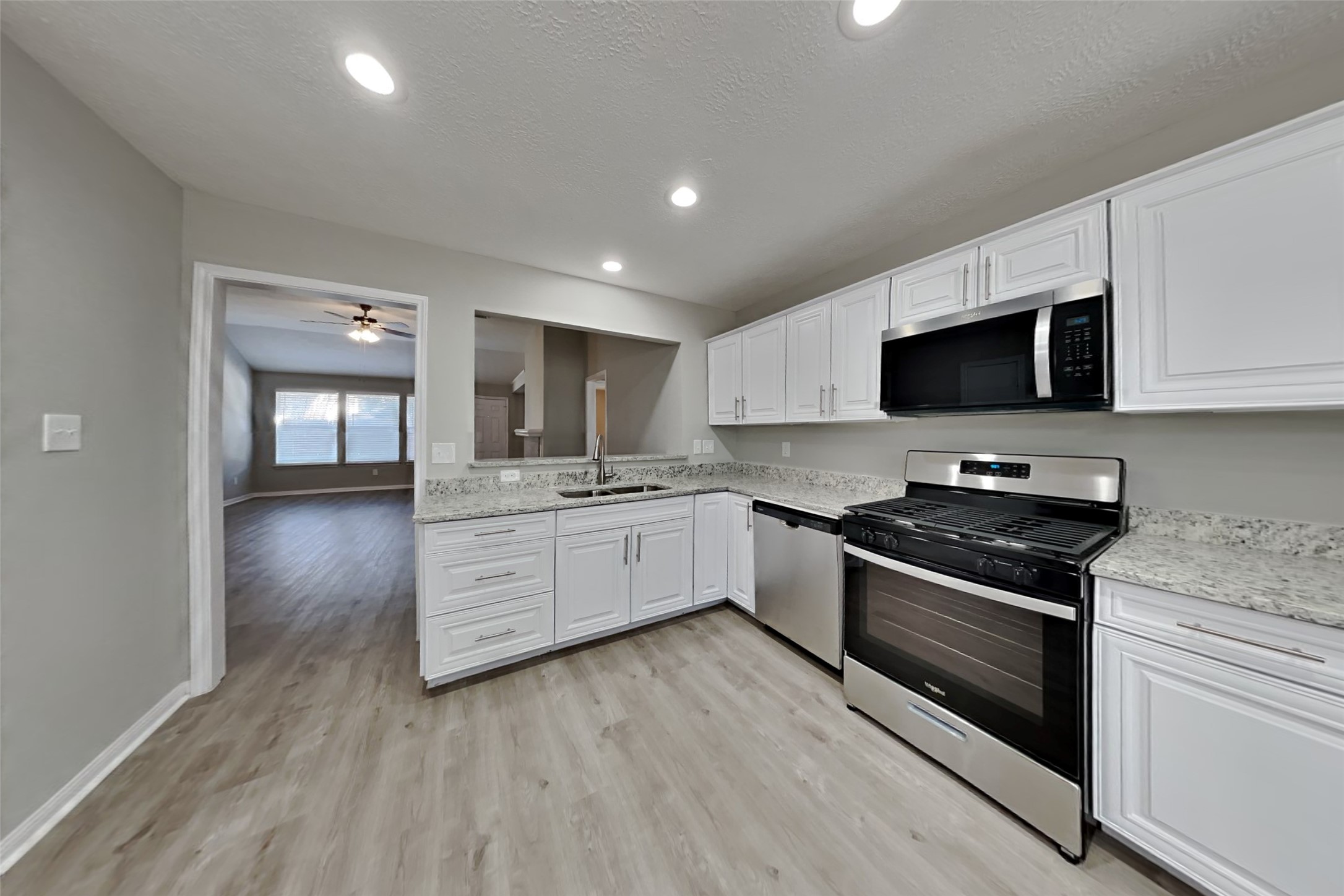 19622 Westbridge Lane Spring, TX 77379 - Photo 5 of 14