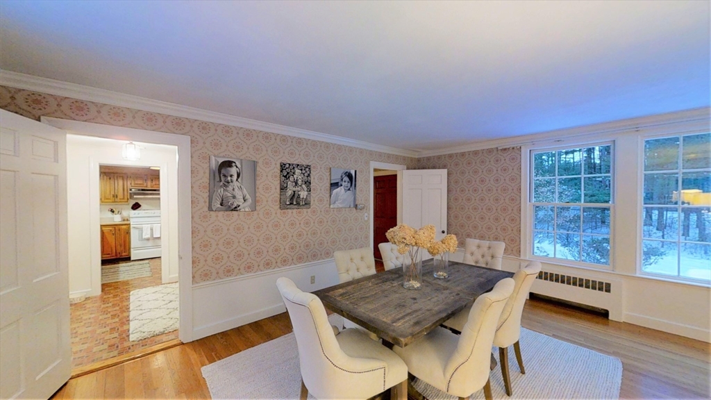 78 Draper Road Wayland, MA 01778 - Photo 4 of 14 a view of a livingroom with furniture and a dining table