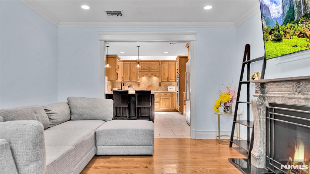26 Devonshire Road Cresskill, NJ 07626 - Photo 22 of 47