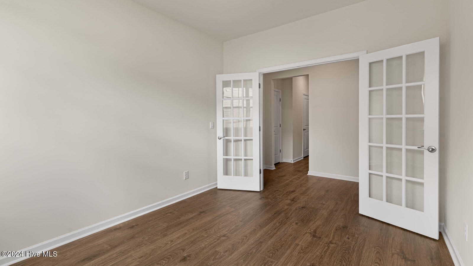 500 Ragapple Lane Aberdeen, NC 28315 - Photo 23 of 40 Dover