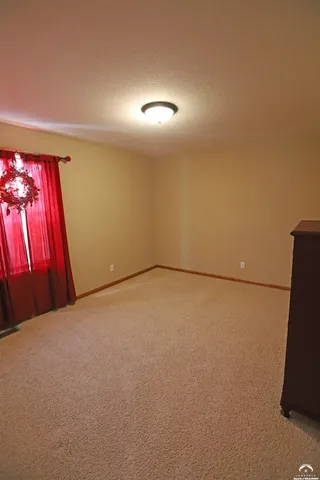 $449,900 | 316 Santa Fe Drive, Baldwin City, KS 66006