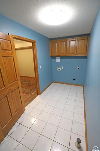 $449,900 | 316 Santa Fe Drive, Baldwin City, KS 66006