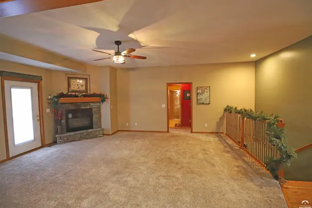 $449,900 | 316 Santa Fe Drive, Baldwin City, KS 66006