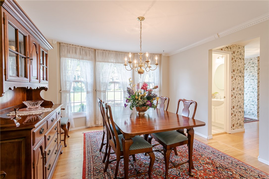 79 Barnfield Road Henrietta, NY 14534 - Photo 19 of 47