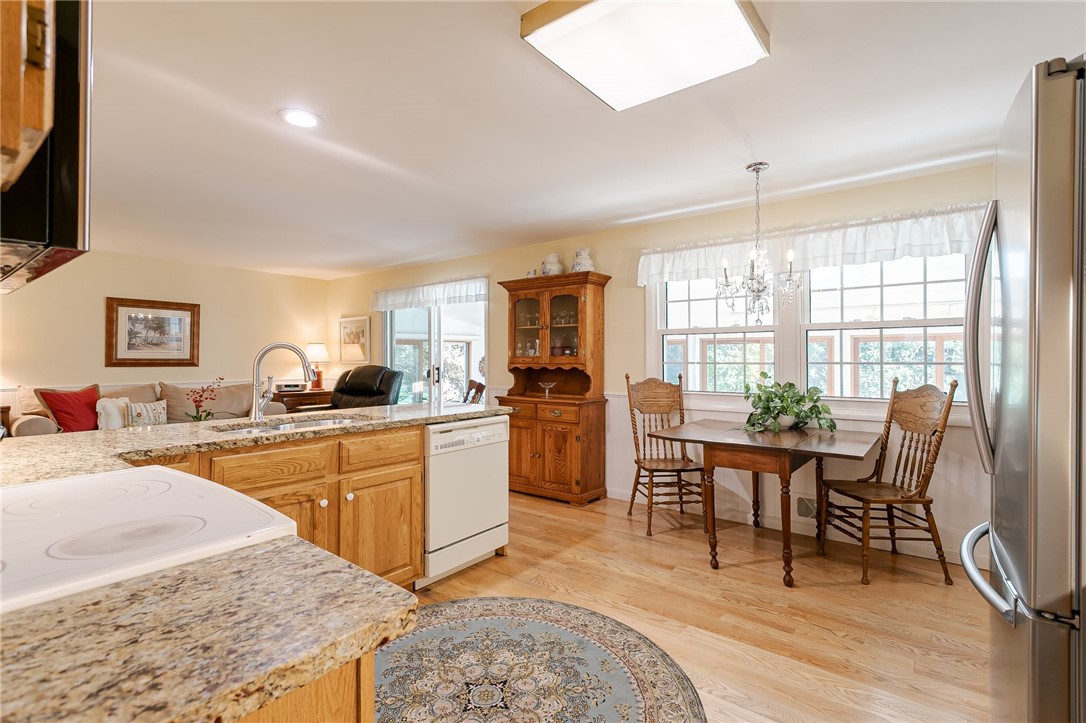 79 Barnfield Road Henrietta, NY 14534 - Photo 20 of 47