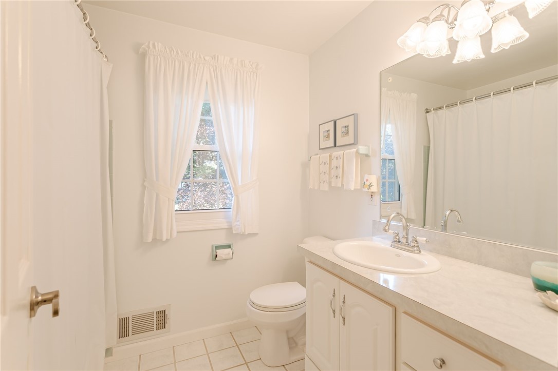 79 Barnfield Road Henrietta, NY 14534 - Photo 30 of 47