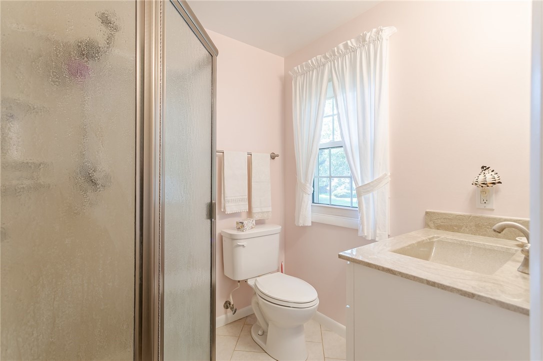 79 Barnfield Road Henrietta, NY 14534 - Photo 35 of 47