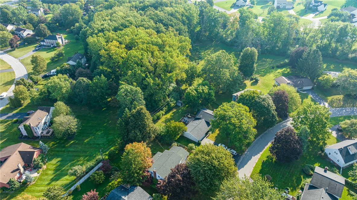 79 Barnfield Road Henrietta, NY 14534 - Photo 42 of 47